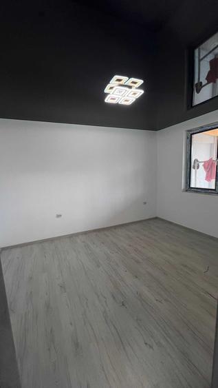 Casă cu 3 camere în Tulucești
