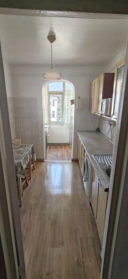 Apartament cu 2 camere decomandat în Nicolina