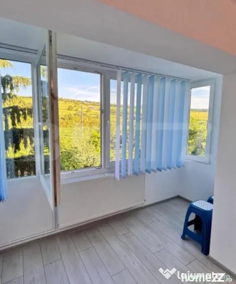 Apartament cu 3 camere decomandat în Dâmbu Pietros