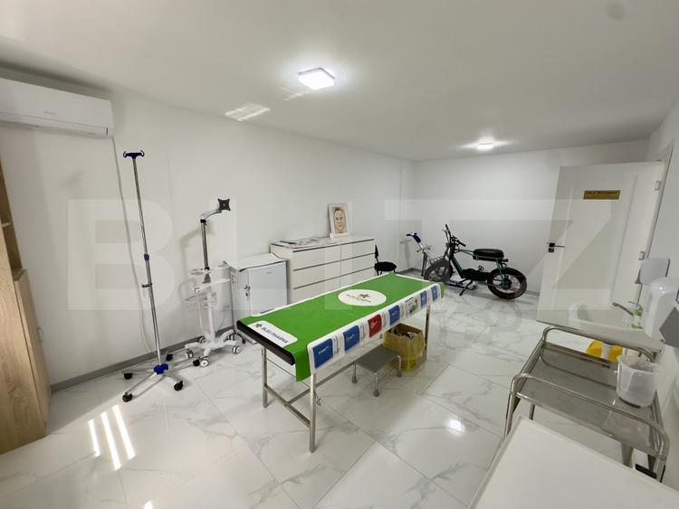 Apartament cu 3 camere decomandat, mobilat în Cugir