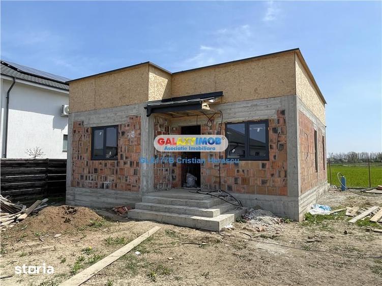 Casă cu 3 camere cu Teren 400 Mp în Crevedia