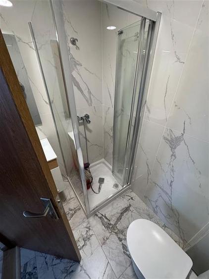 Apartament cu 3 camere decomandat, mobilat în Ultracentral