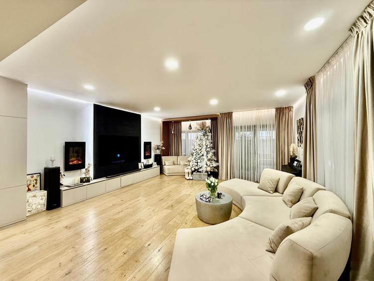 Apartament cu 4 camere decomandat în Herăstrău