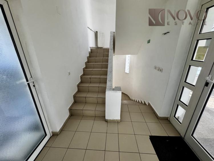 Duplex cu 8 camere cu Canalizare în Băneasa