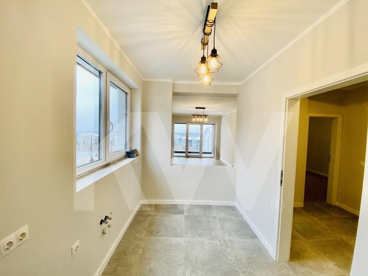 Apartament cu 3 camere decomandat în Exterior Vest