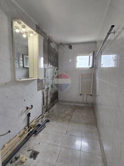 De Vanzare Apartament 3 camere, Berceni – Str. Pomârla - 25