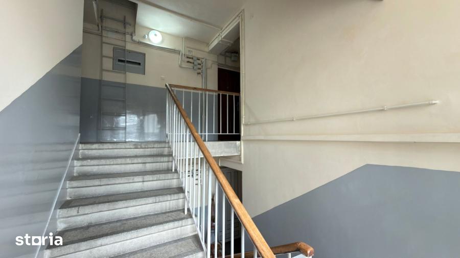 Apartament cu 2 camere semidecomandat în Central