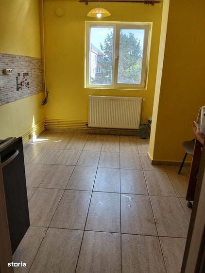 PF vand apartament 3 camere decomandate, Str. Rovine - 2