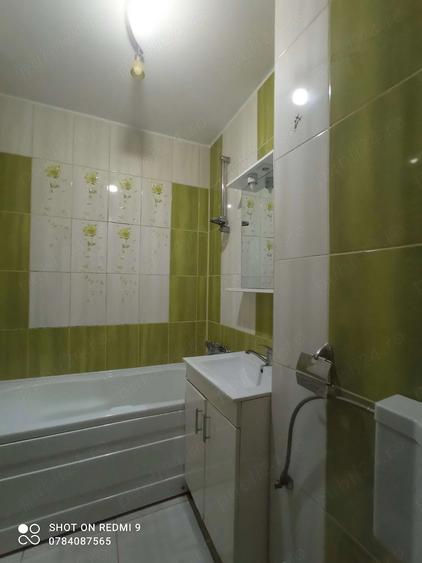 Apartament cu 2 camere semidecomandat în Gara de Nord