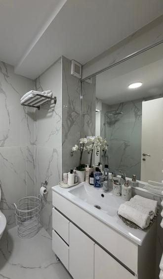 Apartament cu 3 camere decomandat, mobilat în Aviației