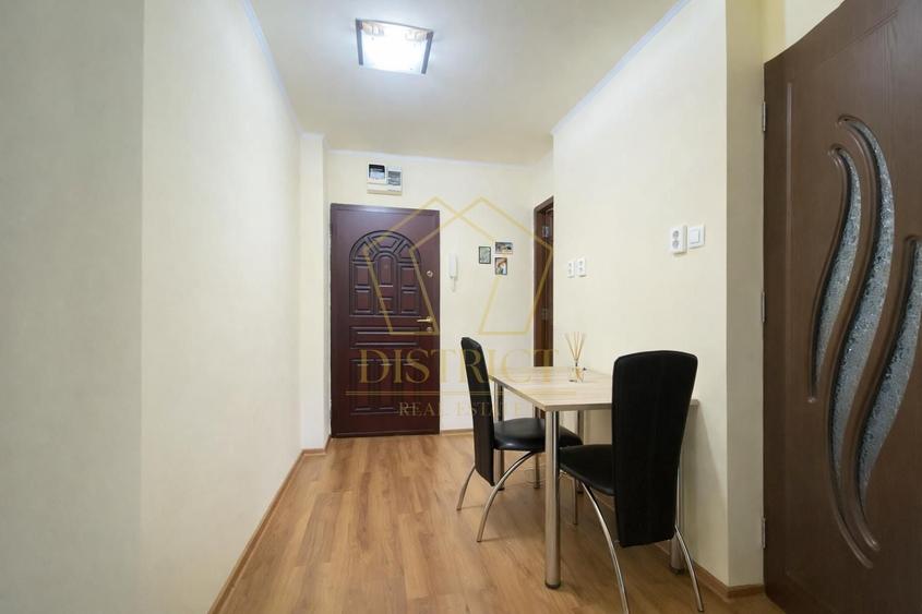 Garsonieră decomandată, mobilată în Take Ionescu