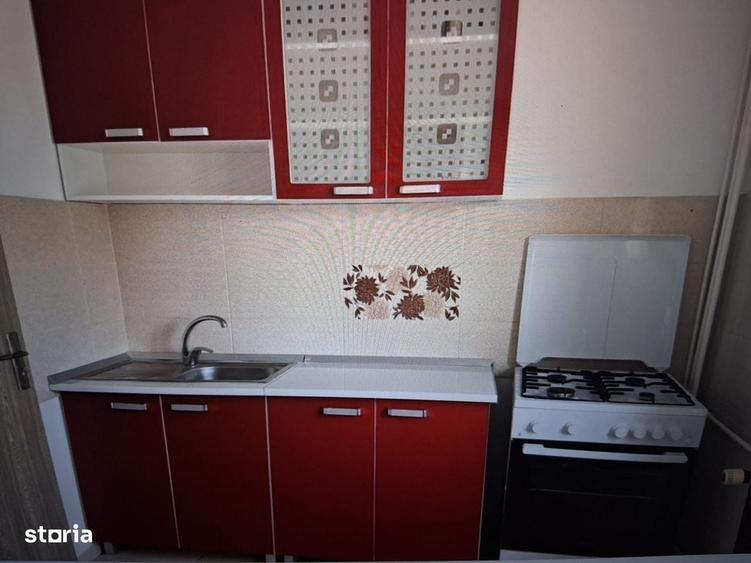 Garsonieră decomandată în Obor