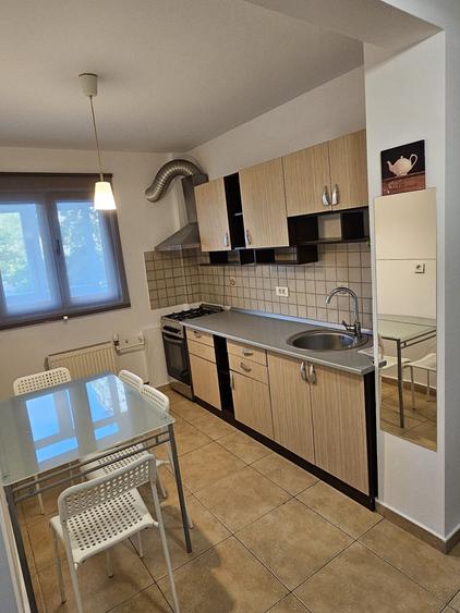 Apartament cu 2 camere decomandat în Militari