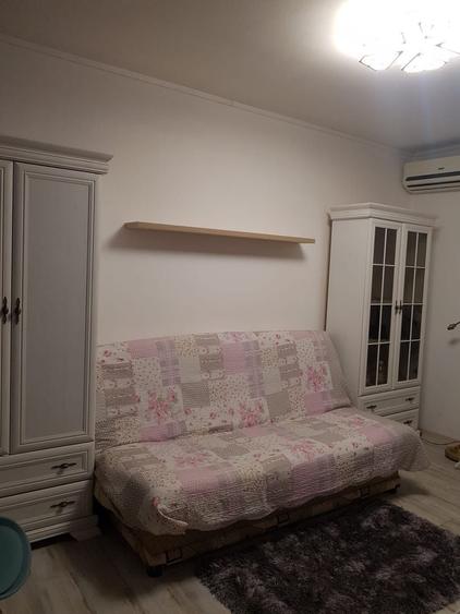 Inchiriez garsoniera complet utilata moderna se inchiriaza pe termen lung in sector 3 strada postavarului - 4