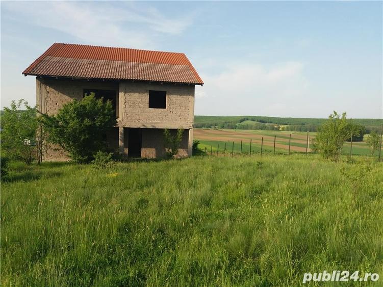 Casă cu 6 camere cu Teren 5000 Mp în Baldovinești