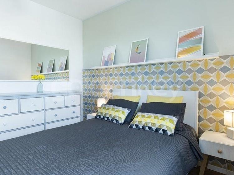 Apartament cu 2 camere decomandat, mobilat în Barbu Văcărescu