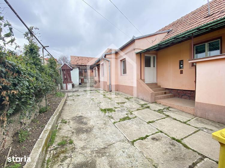 Casă cu 2 camere cu Canalizare în Șura Mare