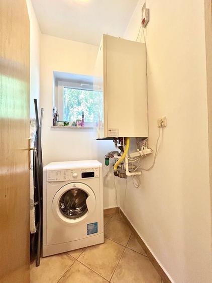Duplex cu 4 camere cu Canalizare în Iancu Nicolae