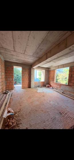 Apartament cu 2 camere decomandat în Gorjului