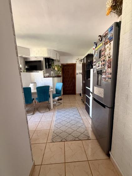 Apartament cu 2 camere decomandat, mobilat în Bucovina
