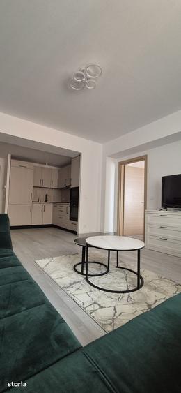 Apartament cu 2 camere în Apărătorii Patriei