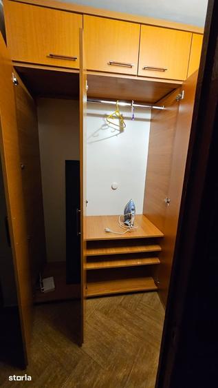 Apartament cu 3 camere decomandat în Calea București