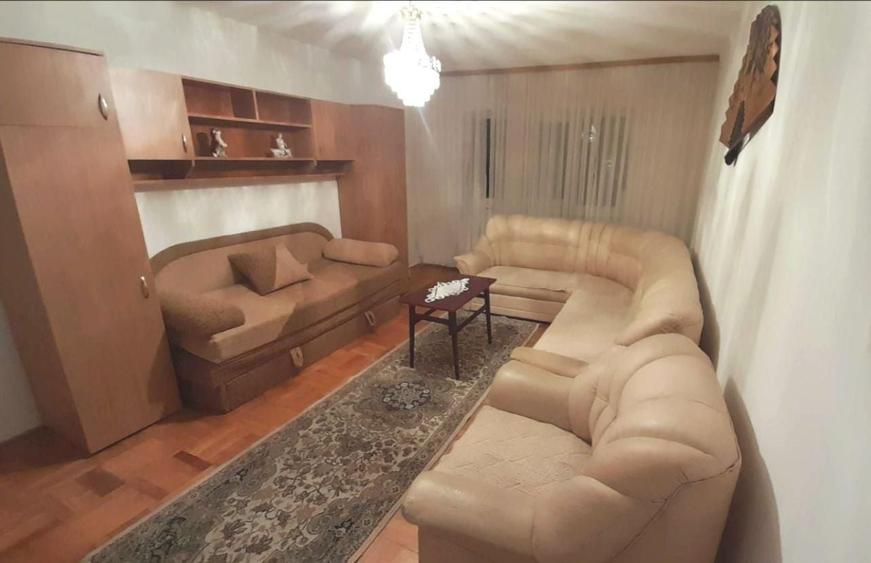 Apartament cu 2 camere decomandat, mobilat în Ampoi 3