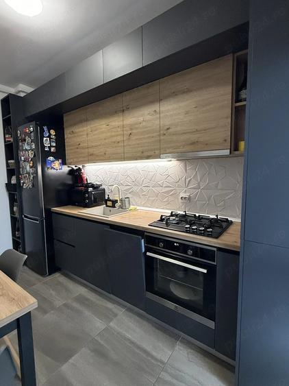Apartament cu 2 camere decomandat în Metalurgiei
