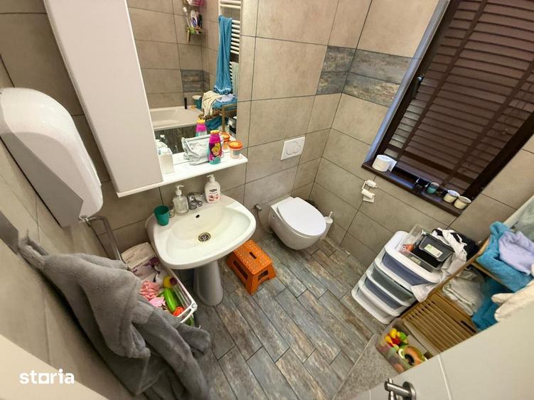 Apartament cu 4 camere în Central