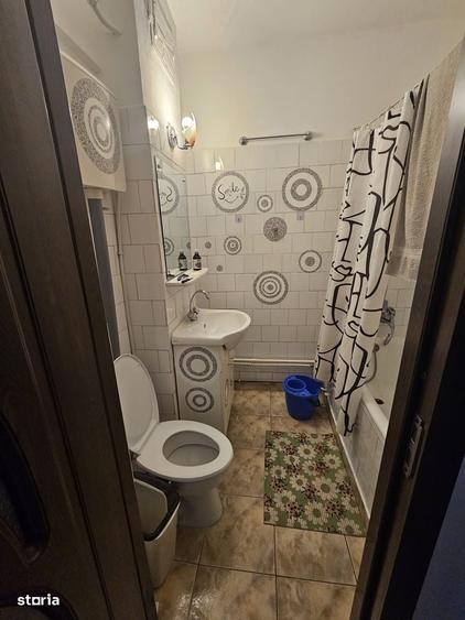 Apartament cu 2 camere decomandat în Piața Unirii