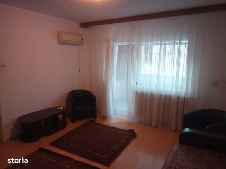 Apartament cu 2 camere decomandat în Glina