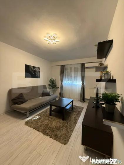 Apartament cu 2 camere semidecomandat în Democrației