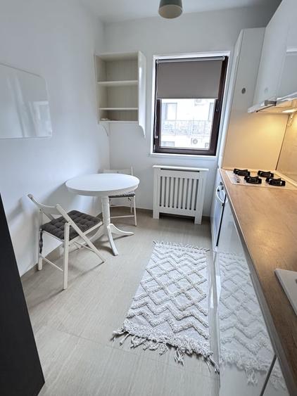 Apartament cu 2 camere decomandat în Fundeni