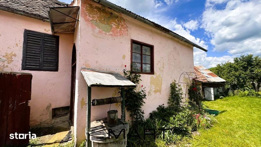 Casă cu 2 camere cu Teren 660 Mp în Axente Sever