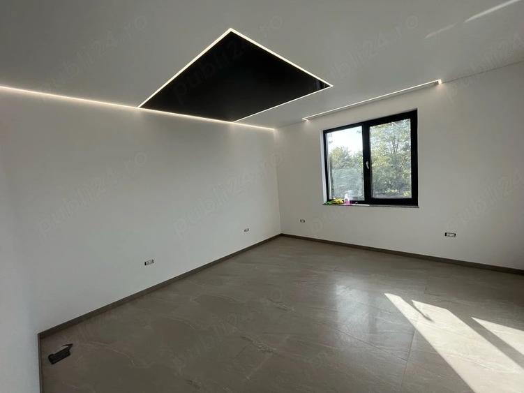 Casă cu Teren 403 Mp în Cumpăna