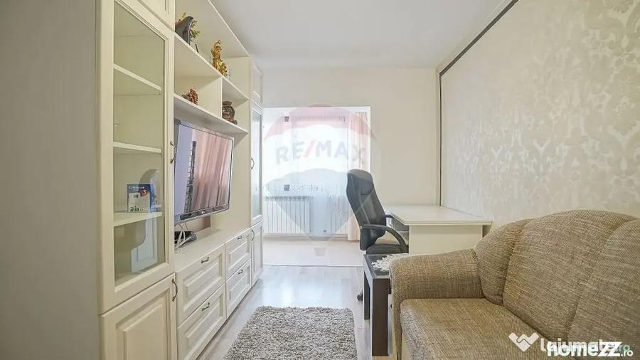 Apartament cu 2 camere decomandat în Răcădău