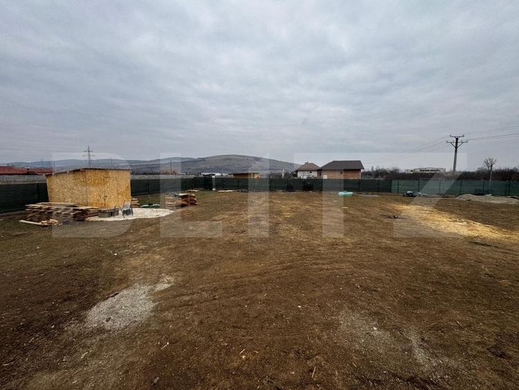 Casă individuală cu 4 camere cu Teren 1134 Mp în Bărăbanț