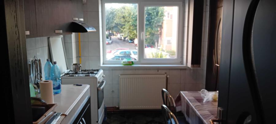 Apartament cu 2 camere decomandat în Traian