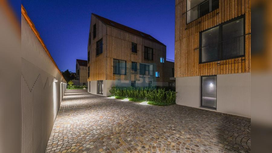 Apartament cu 2 camere decomandat în Brașovul Vechi
