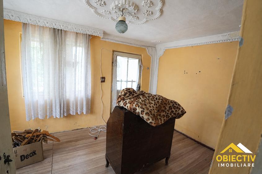 Casă individuală cu 3 camere cu Teren 4850 Mp în Gura Văii
