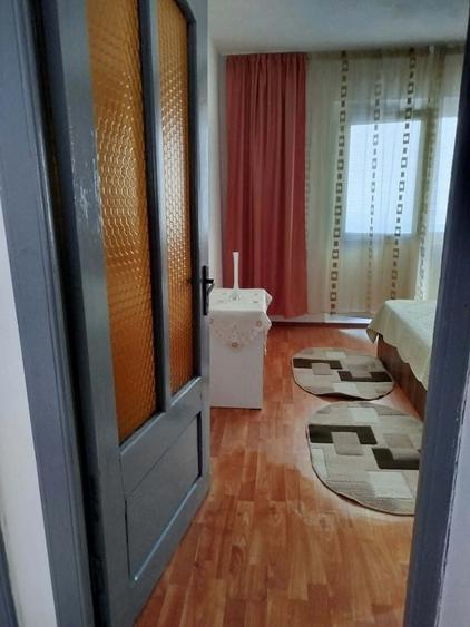 Apartament cu 2 camere decomandat în Exterior Vest