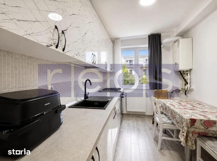 Apartament cu 2 camere decomandat în Titan