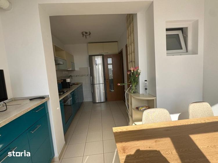 Apartament cu 3 camere decomandat, mobilat în Aviatorilor