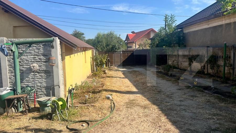 Casă individuală cu 4 camere cu Teren 456 Mp în Sud