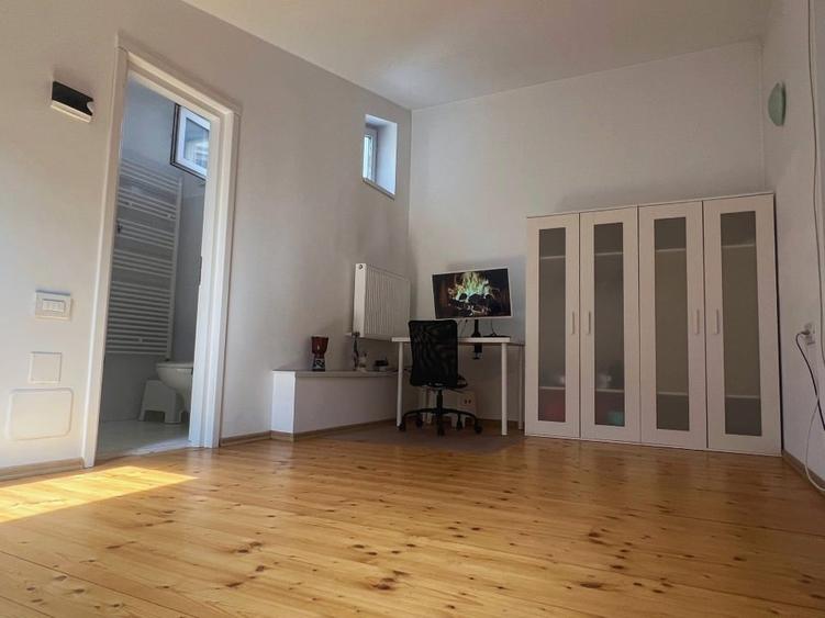 Apartament cu 2 camere semidecomandat, mobilat în Mihai Bravu