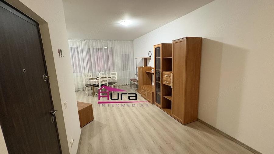 Apartament cu 3 camere nedecomandat în E3