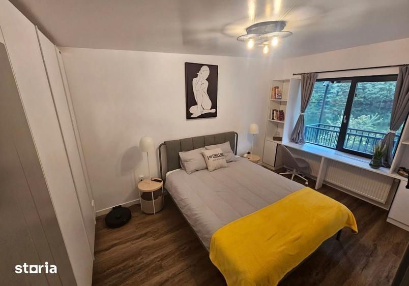 Casă cu 3 camere cu Teren 200 Mp în Central