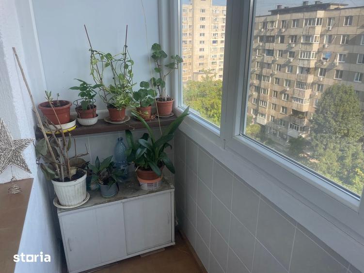 Apartament cu 3 camere decomandat, mobilat în Rahova