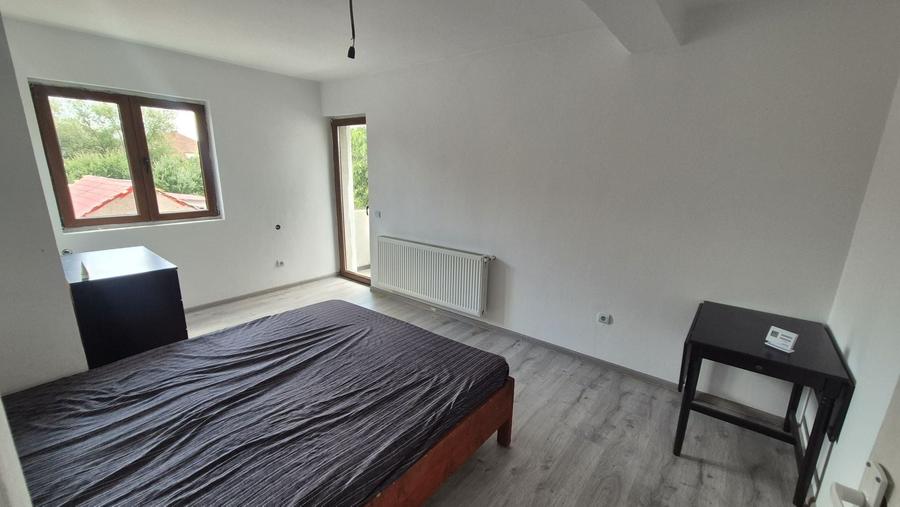 Casă cu 3 camere în Central