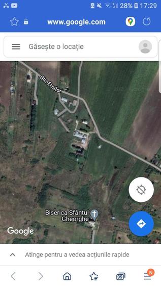 Spațiu comercial, de 300 mp, în Uricani